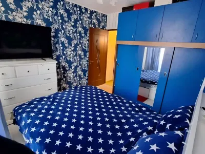 dormitor mobilat apartament vanzare cumparare Sector 2 Bucuresti